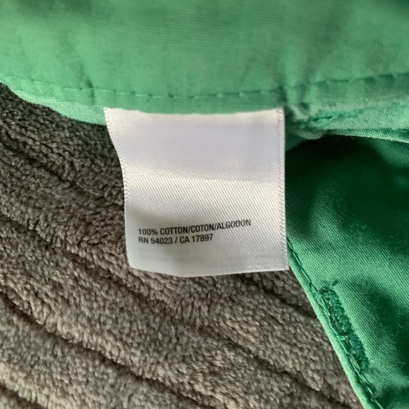 ✨3 for $25✨ Green Old Navy shorts - Picture 4 of 6